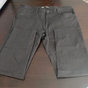Men’s Calvin Klein Slim Fit W36 L30 Grey/Blk Pants